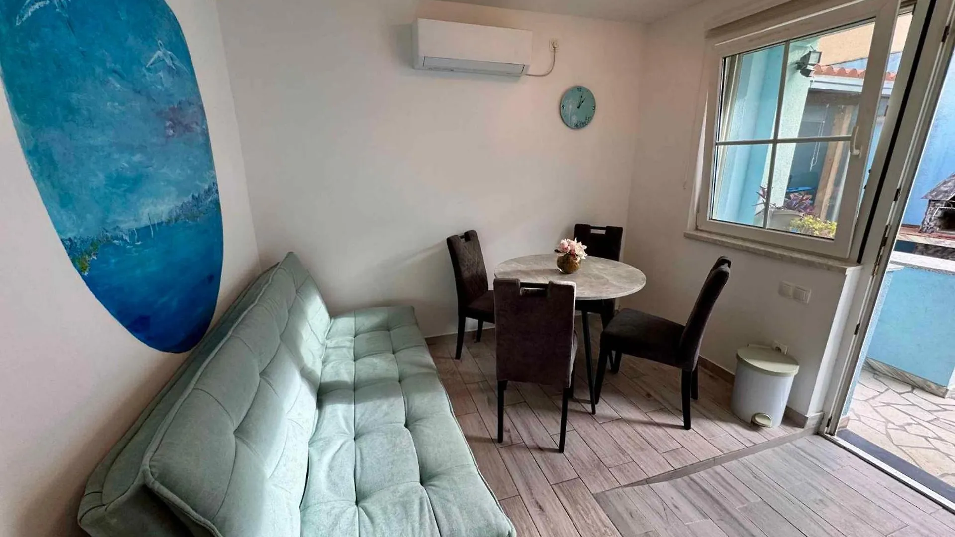 Apartment In Jadranovo 41871